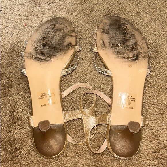 DREAM PAIRS Women's Open Toe Low Stilettos Heel Sandals Ankle Strap Dress Shoes - Picture 4 of 7